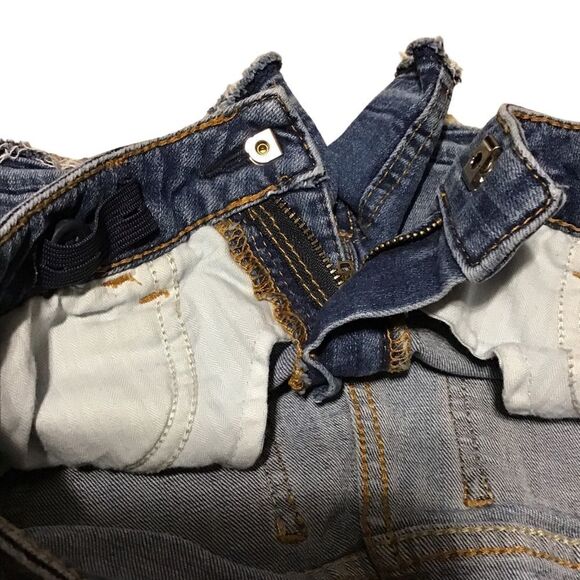 Gap Kids Distressed Denim Midi Jean Shorts 7 Regular - Picture 3 of 5